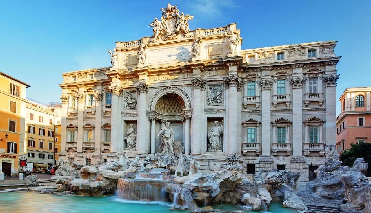 Hotel Family House Roma 0*,